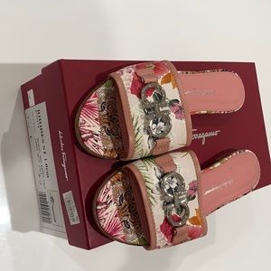 Rhodes floral slides